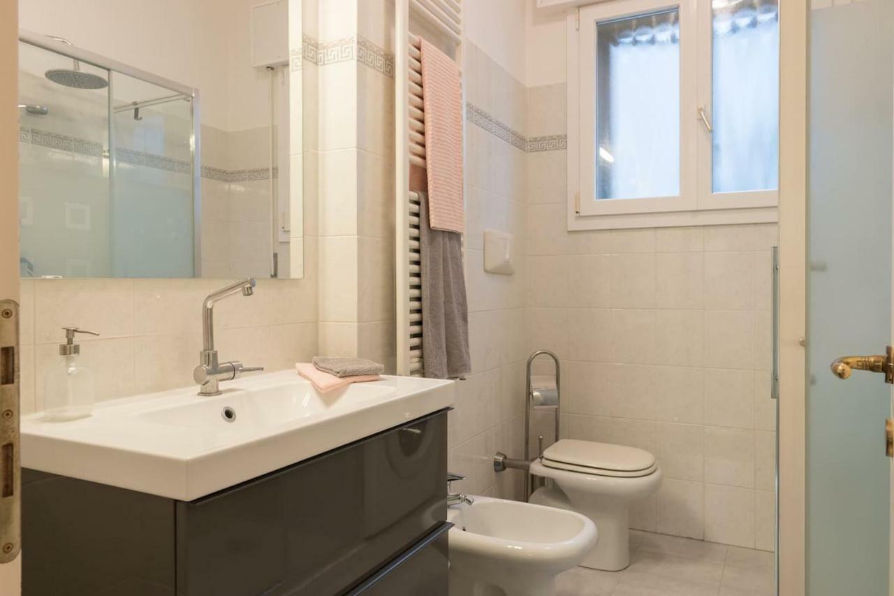 M Design Apartment Венеция Екстериор снимка