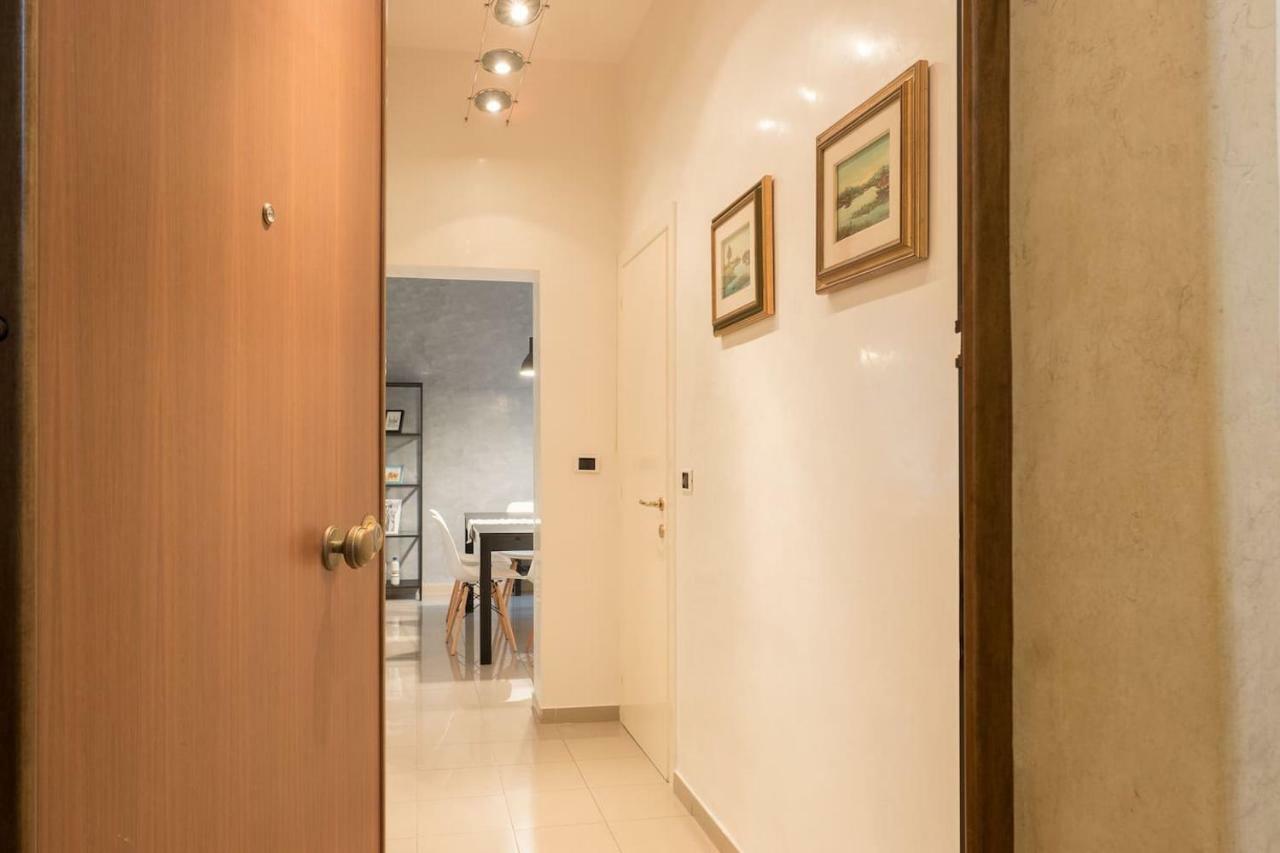 M Design Apartment Венеция Екстериор снимка